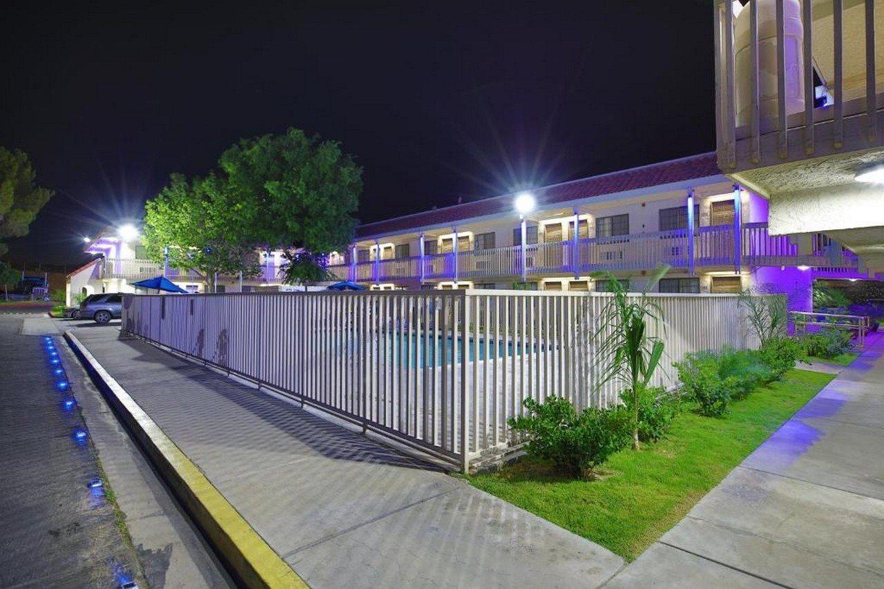 Motel 6-Barstow, Ca Eksteriør billede