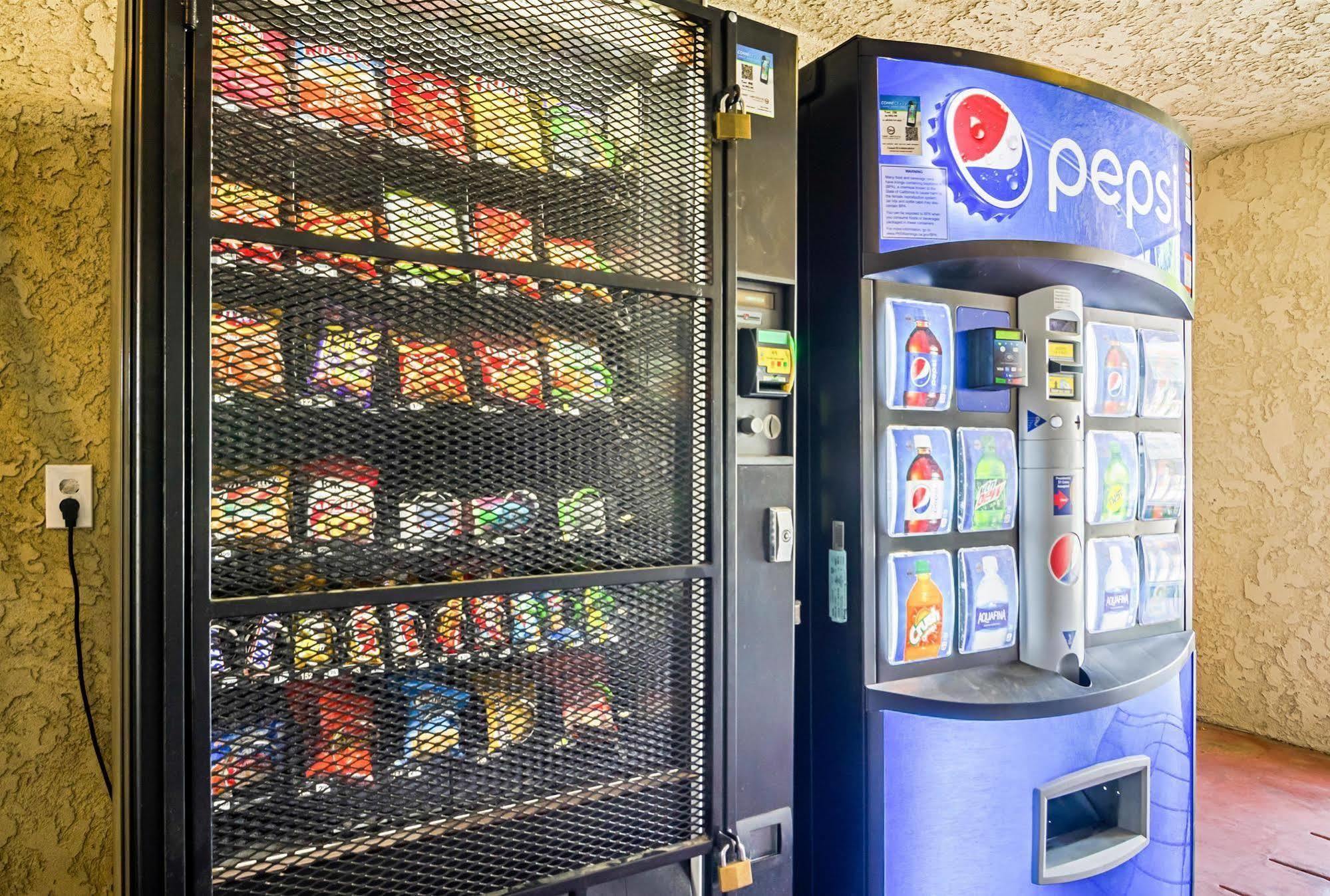 Motel 6-Barstow, Ca Eksteriør billede