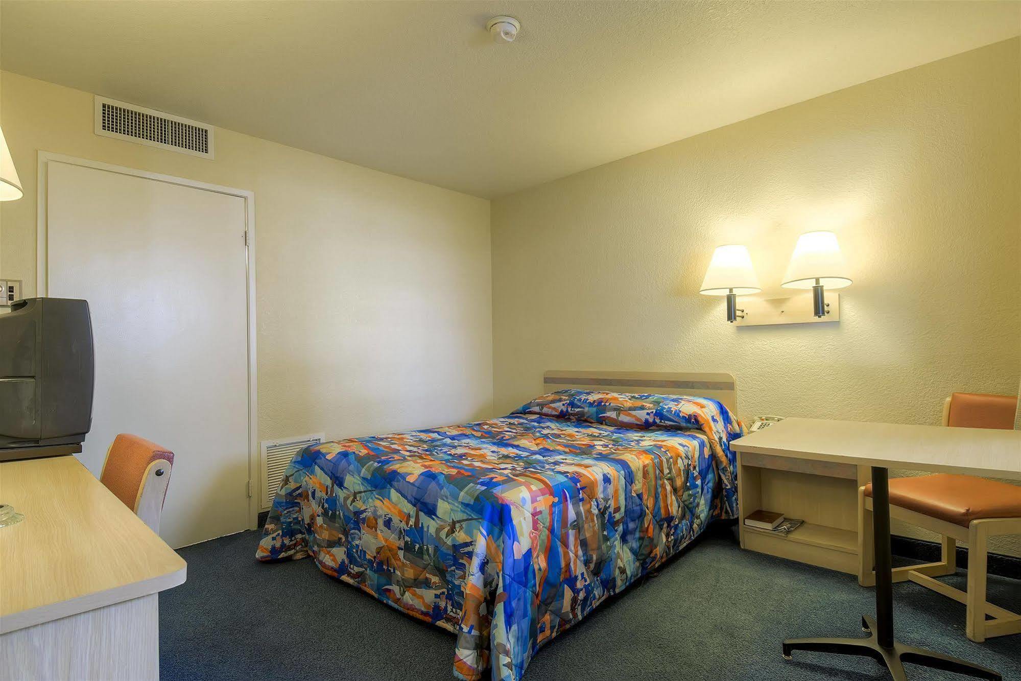 Motel 6-Barstow, Ca Eksteriør billede