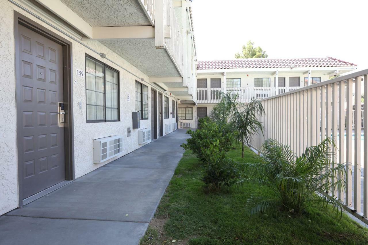 Motel 6-Barstow, Ca Eksteriør billede