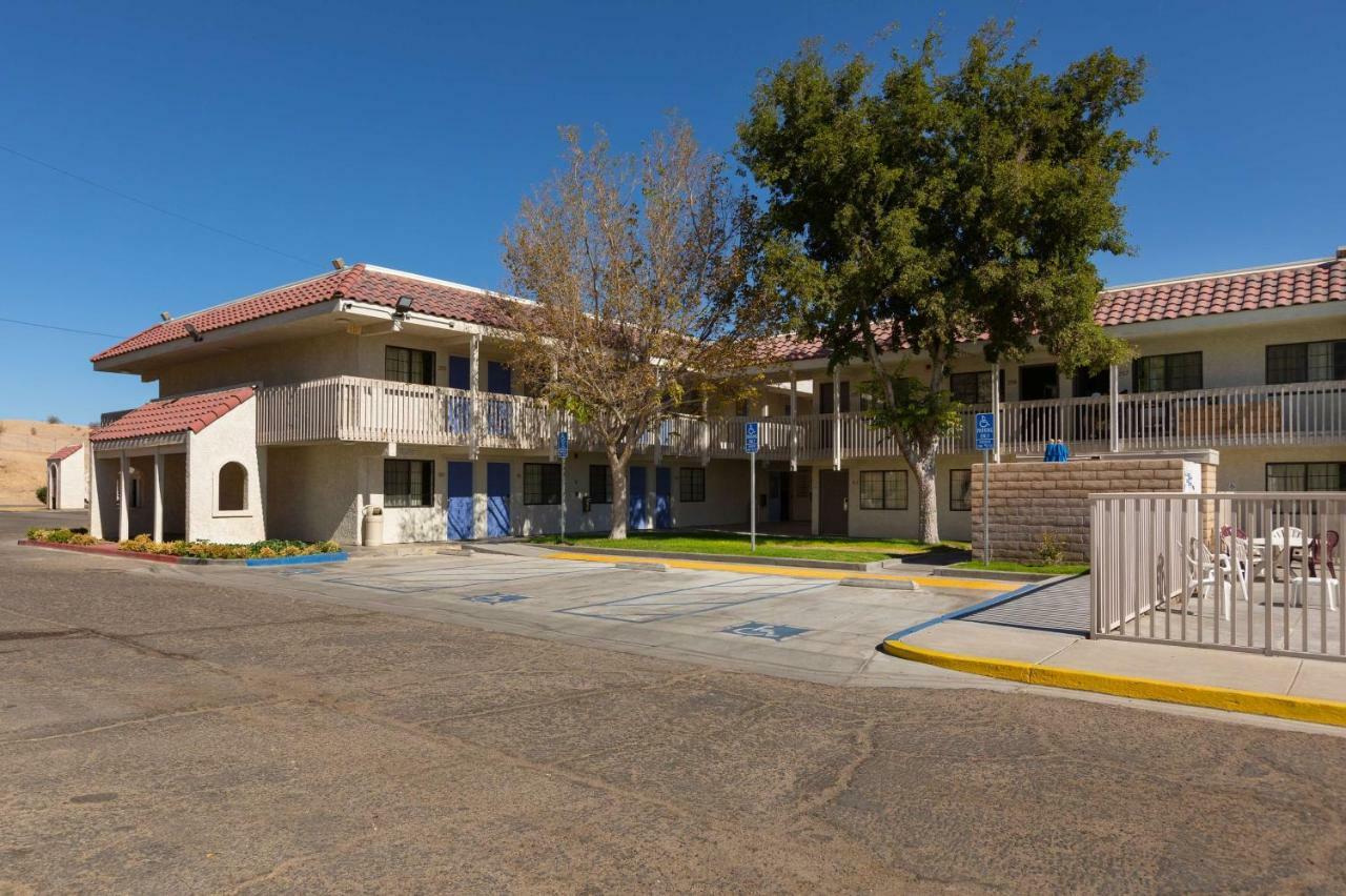 Motel 6-Barstow, Ca Eksteriør billede